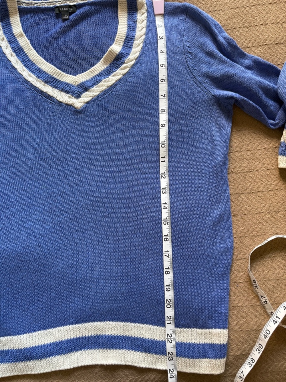 Talbots Light Blue Linen’s V-Neck Sweater with White Trim - Picture 10 of 13